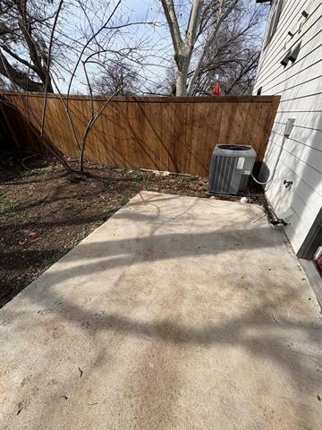 Building Photo - 152 Doolittle St