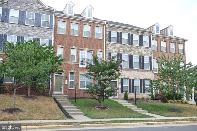 Building Photo - 1604 Kinnaird Terrace NE