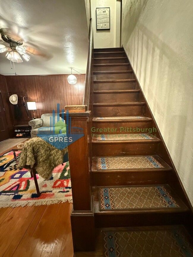 Building Photo - Classic Lawrenceville Row House – Walkable...