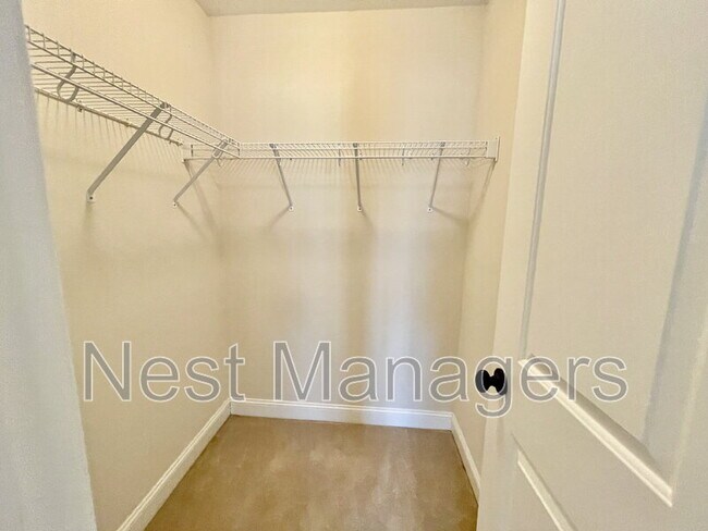 Building Photo - 2905 Deep Channel Ct