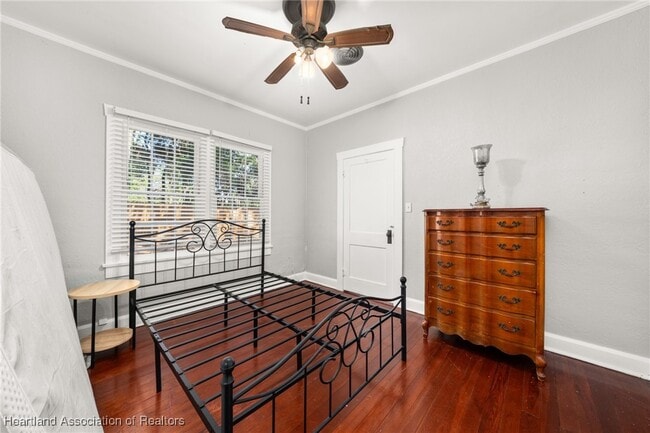 Building Photo - 412 Rose Ave