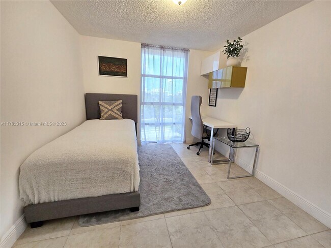 Building Photo - 2101 Atlantic Shores Blvd