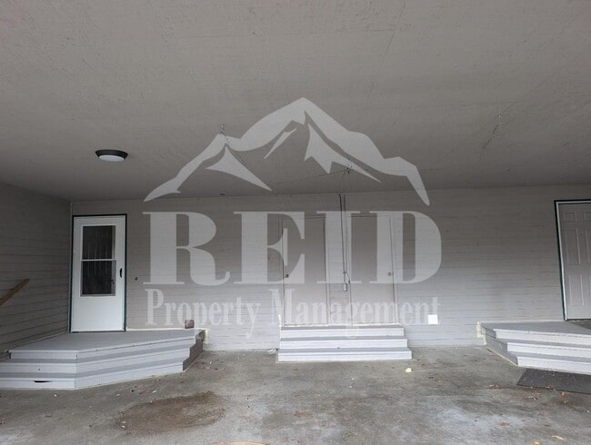 Building Photo - Utah8876