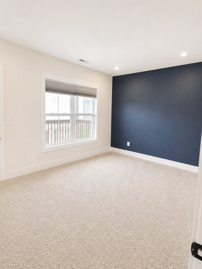 Building Photo - 127 Allison Way