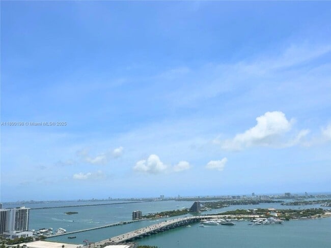 Building Photo - 888 Biscayne Blvd
