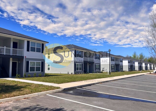 Building Photo - New Quad Community in Jacksonville!