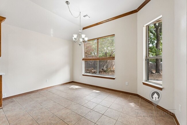 Building Photo - 716 Tuscany Way