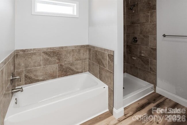 Building Photo - 135 Quinn Hill Ln