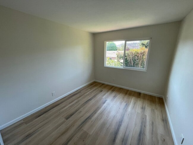 Building Photo - 3745 Portofino Way
