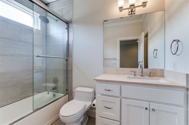 Building Photo - 3515 Normandy Ave