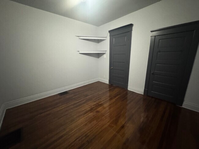 Building Photo - 102 Kentucky Ave