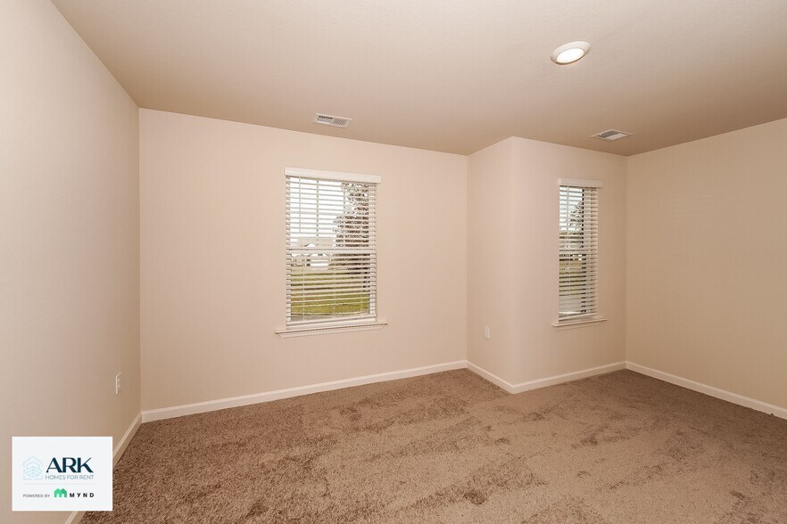 Building Photo - 6147 Rainbow Row