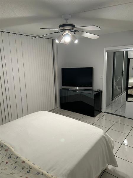 Building Photo - 2661 S Course Dr