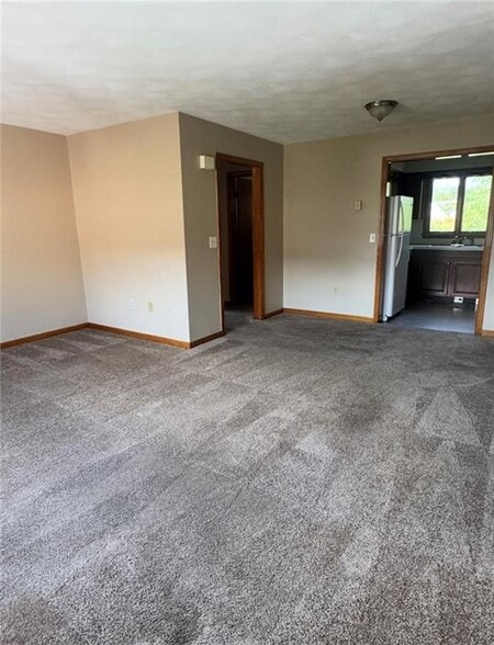 Building Photo - 272 Child St