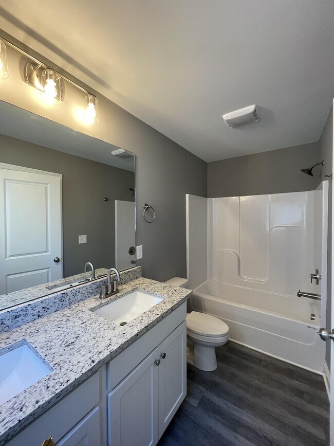 Building Photo - 2425 13th Ave