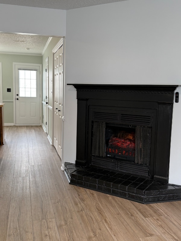 Building Photo - 350 Haven Dr