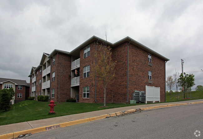 Rosewood Place Senior Apartments - Lenexa, KS | Apartment Finder