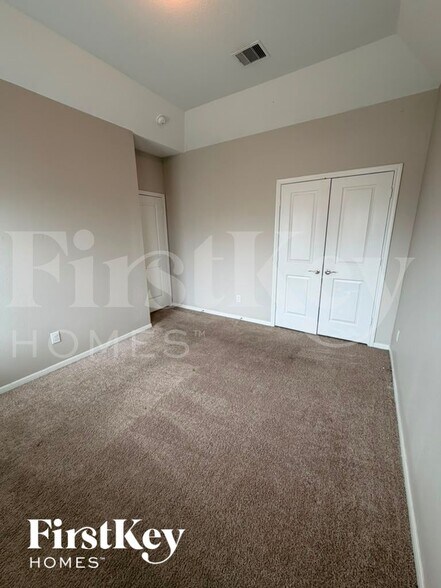 Building Photo - 3209 Youngs Meadow Ln