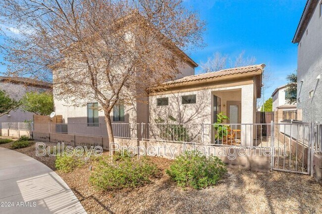 Building Photo - 3541 W Marconi Ave