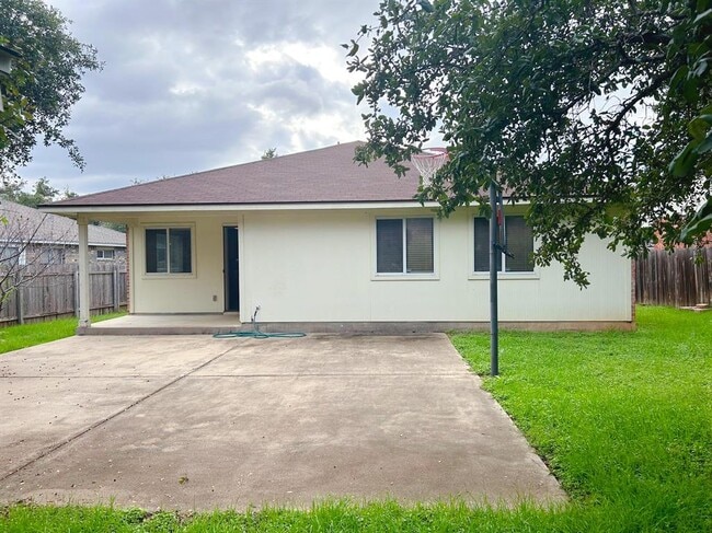 Building Photo - 3589 Rock Shelf Ln