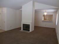Building Photo - Spacious 2-Bedroom, 2-Bath Single-Story Du...