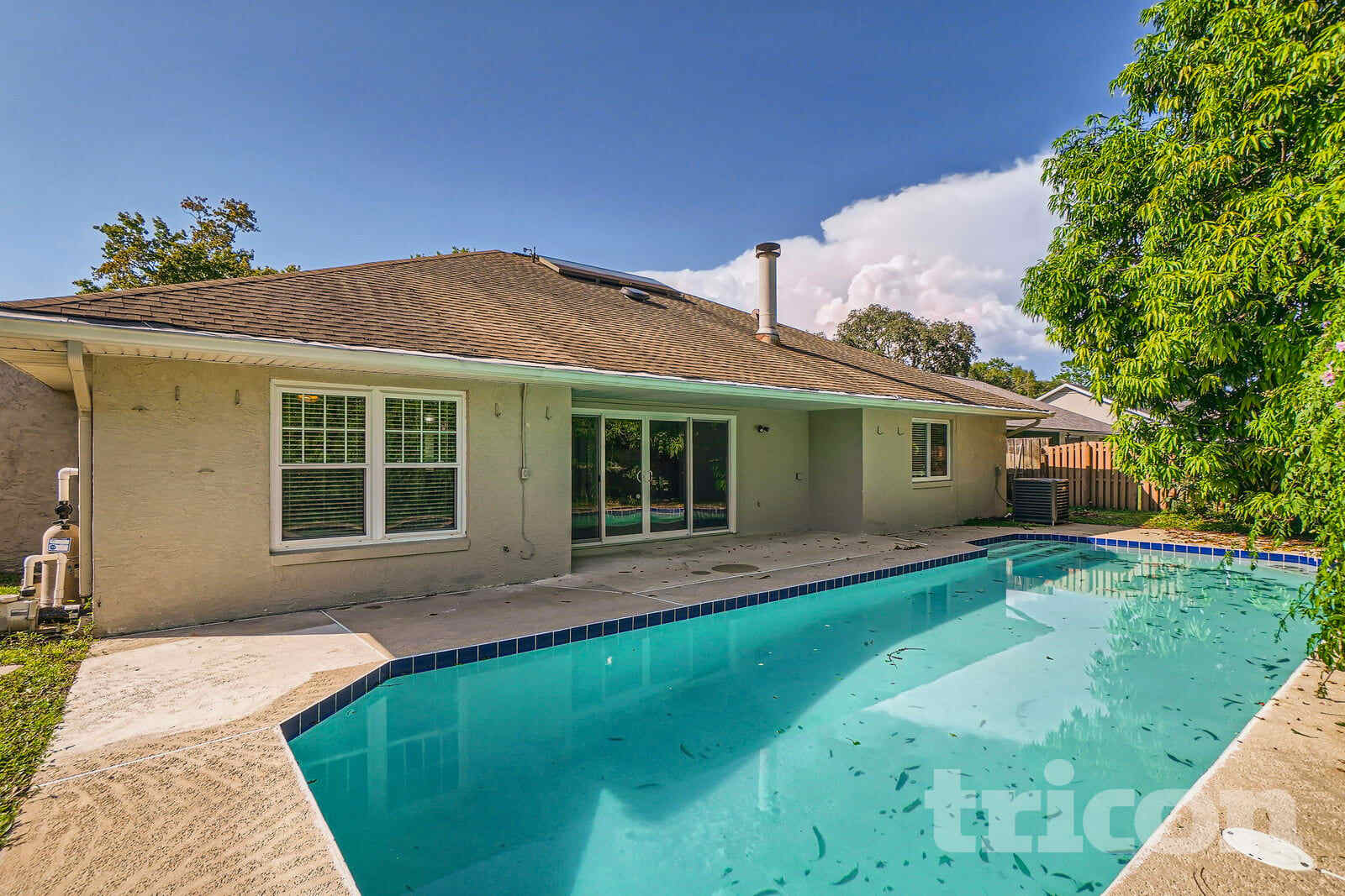 Building Photo - 361 Glenholly Ct