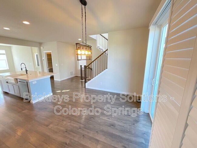 Building Photo - 7227 Berrybrook Ln