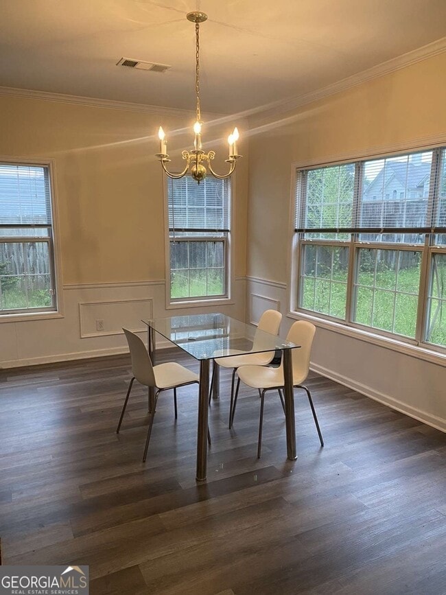 Building Photo - 5155 Yellow Pine Dr