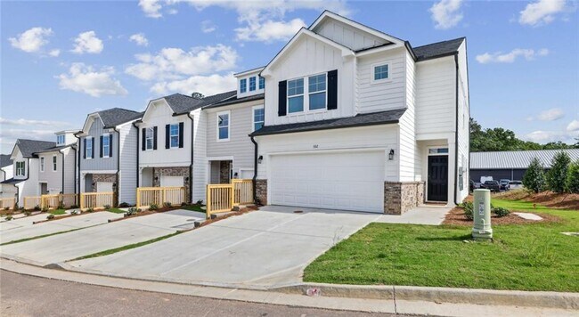 Primary Photo - 102 Fairlie Pkwy