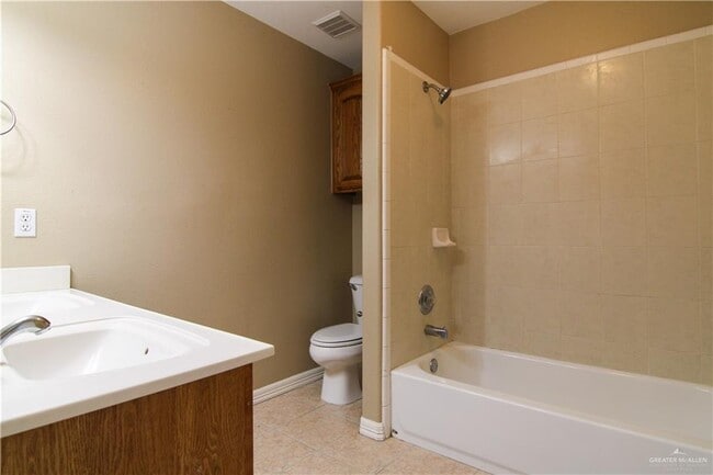 Building Photo - 15 Fourth N St