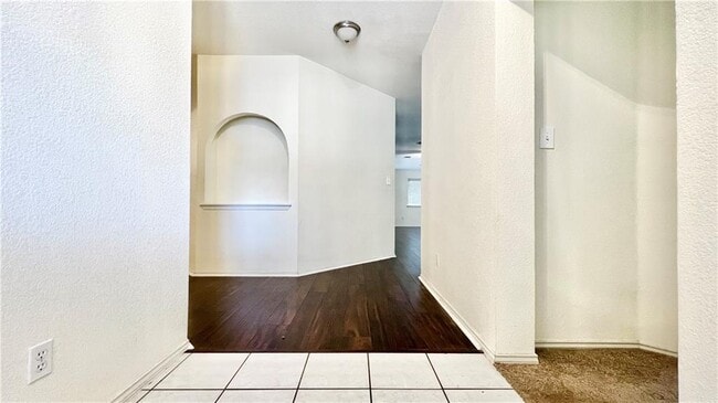 Building Photo - 3553 Rock Shelf Ln