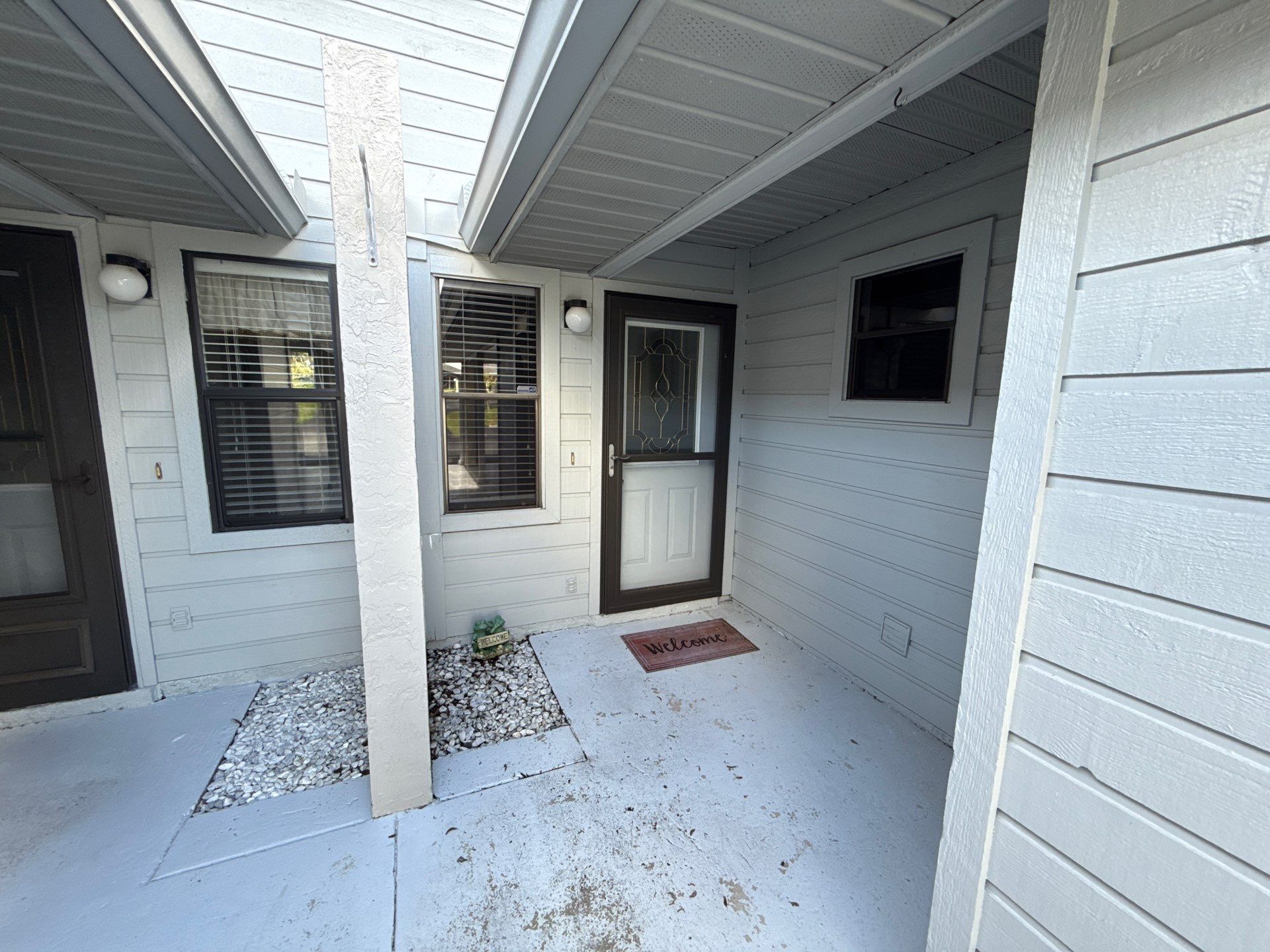 Building Photo - 790 E Gilchrist Ct