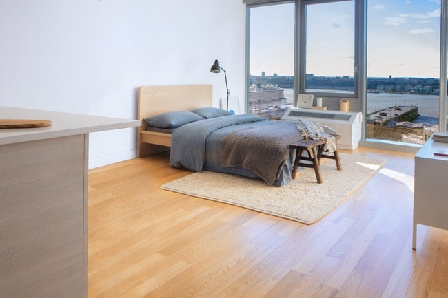 Interior Photo - Mercedes House