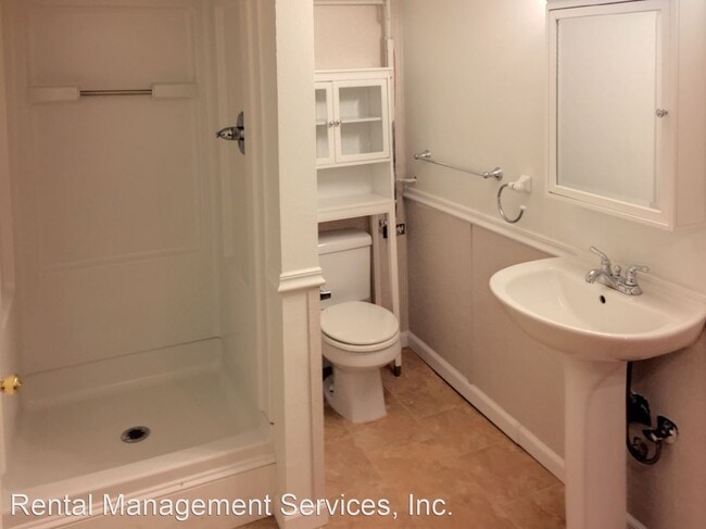 Building Photo - 2 br, 2 bath House - 7224 SW 5th Ave