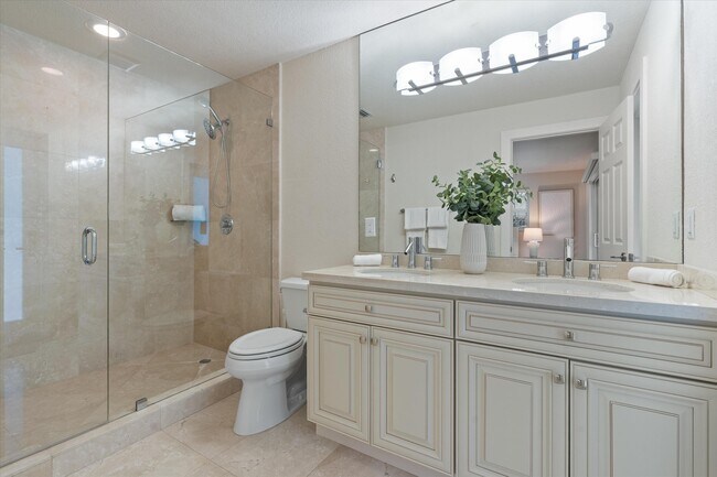 Building Photo - 211 NW 17th St