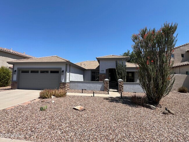 Primary Photo - 6729 S Pewter Way