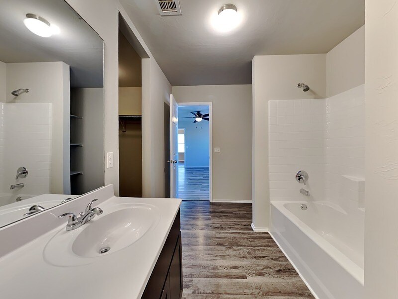 Building Photo - 11513 Ruger Rd