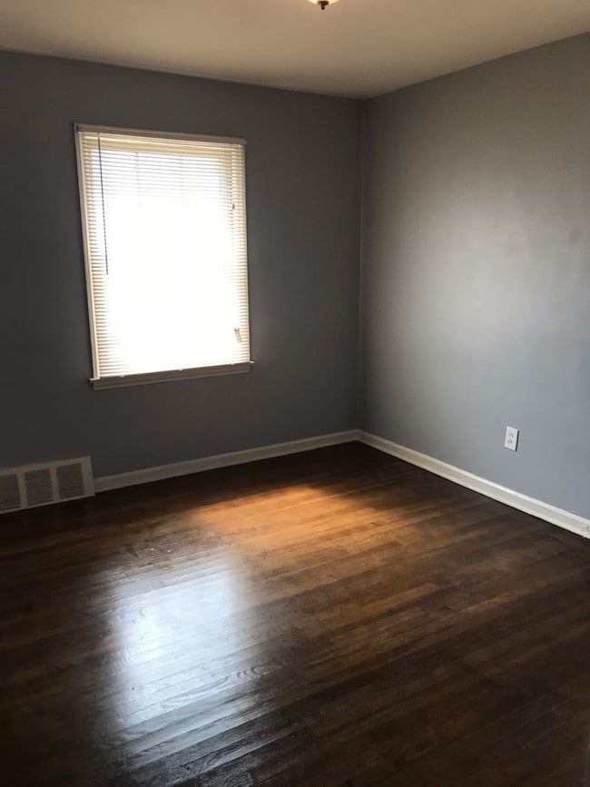 Building Photo - 9094 Braile St