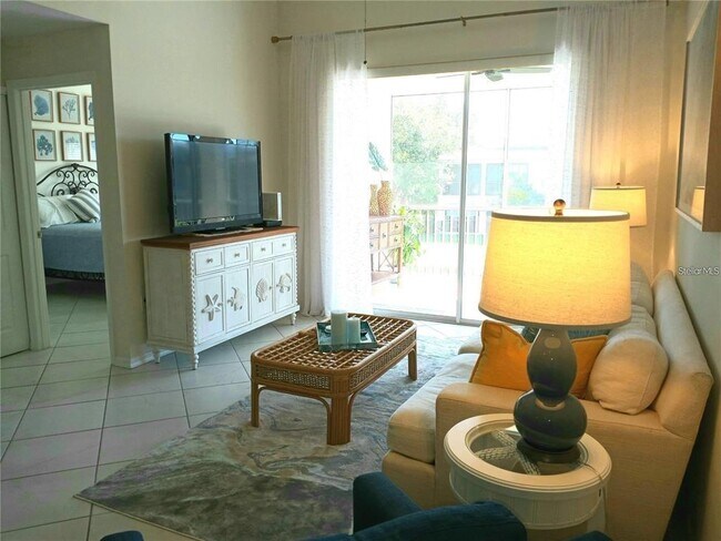 Building Photo - 4216 Central Sarasota Pkwy