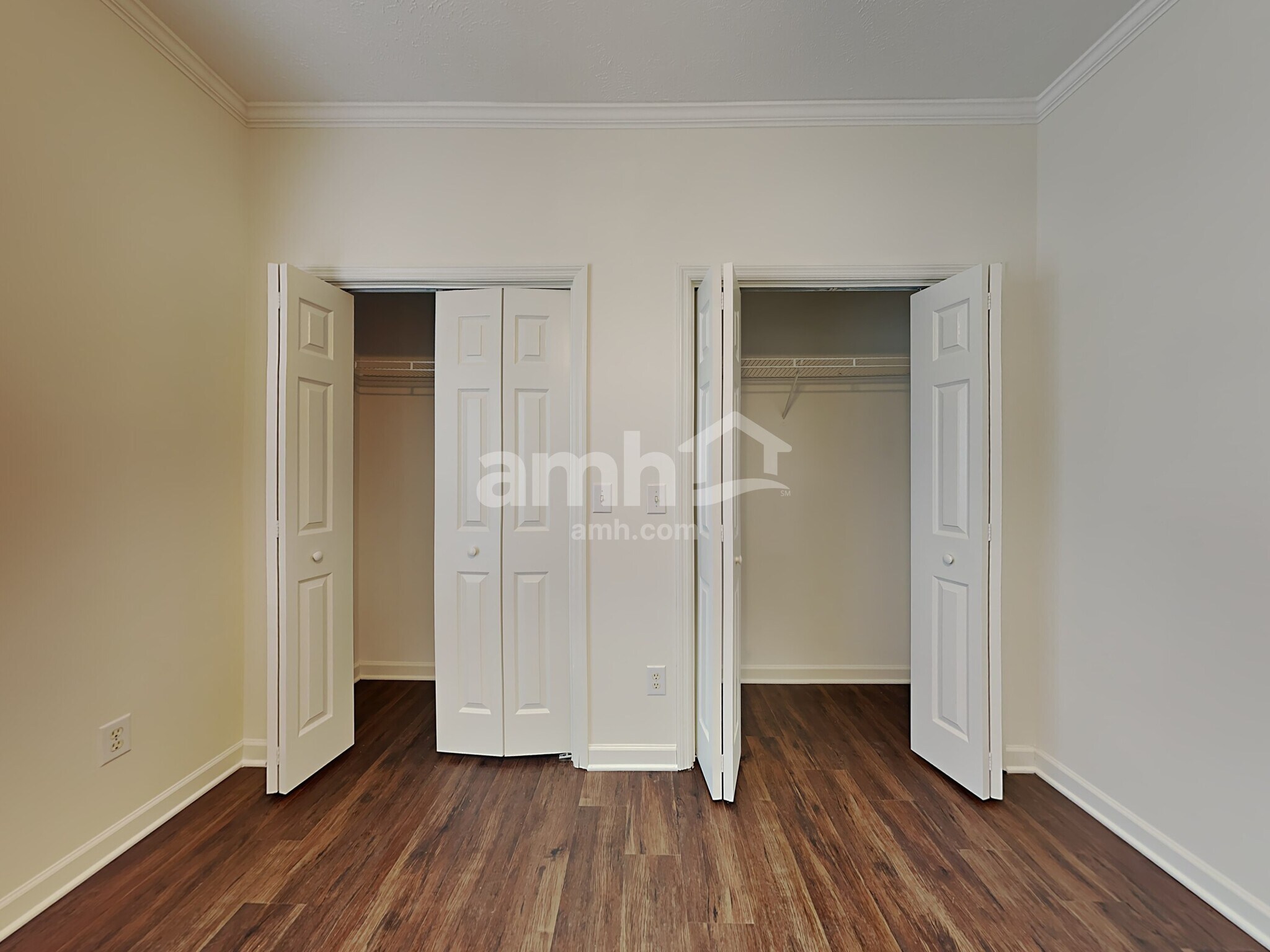 Building Photo - 109 Magnolia Dr