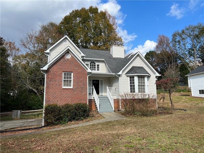 Building Photo - 612 Sutton Way SW