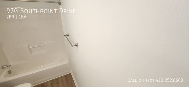 Building Photo - 97 Southpoint Dr