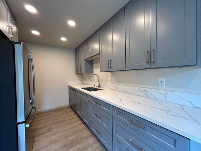 Building Photo - Beautiful Remodeled Home In Cardiff