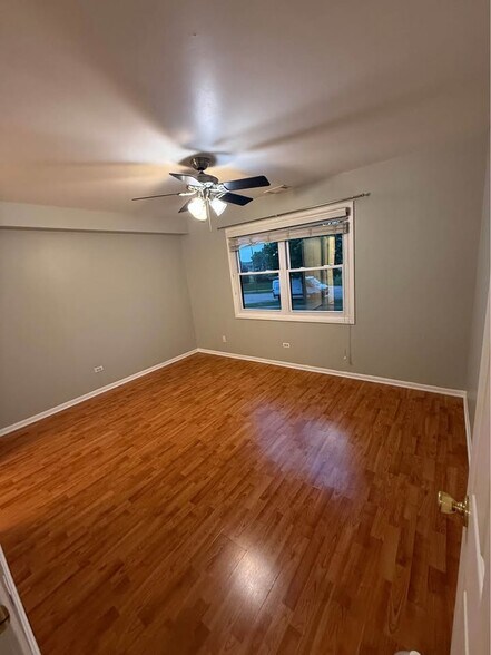 Building Photo - 1335 Gifford Ct