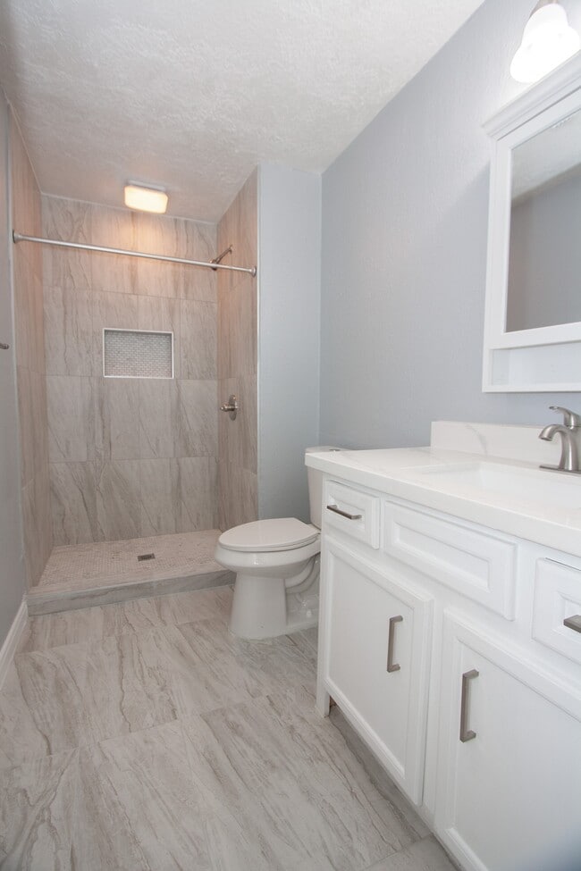 Building Photo - 23302 Pennsgrove Rd