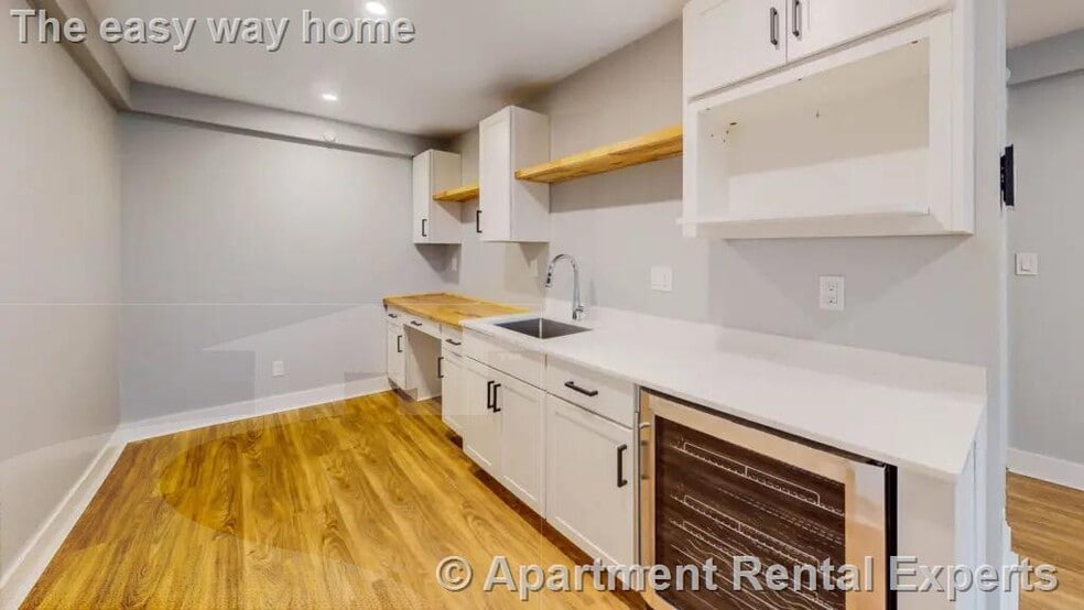 Building Photo - 132 Sherman St