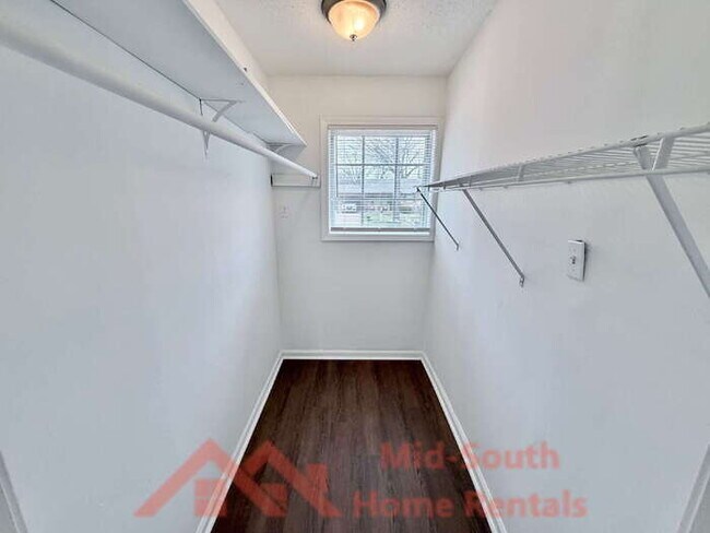 Building Photo - 4061 Navaho Ave