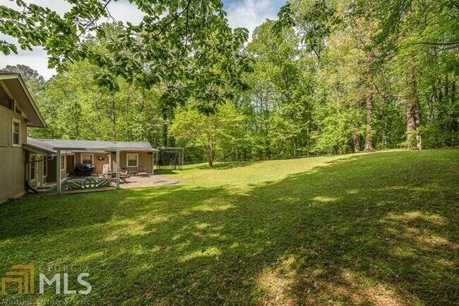 Building Photo - 7585 Spalding Ln