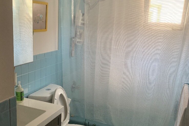 Building Photo - 841 Adams Ave