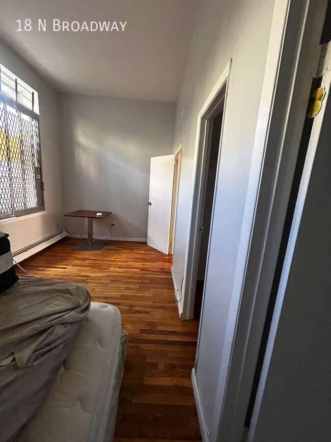 Building Photo - 18 N Broadway-